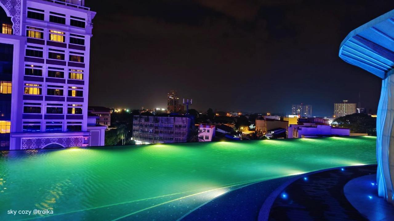 Sky Cozy Troika Residence, 1 Bedroom 4-6 Pax, 2 Bedrooms 6-8 Pax, Pool Vew, Sky & City View, Free Parking, Pool, Unlimited Wifi & Netflix Kota Bharu Zewnętrze zdjęcie