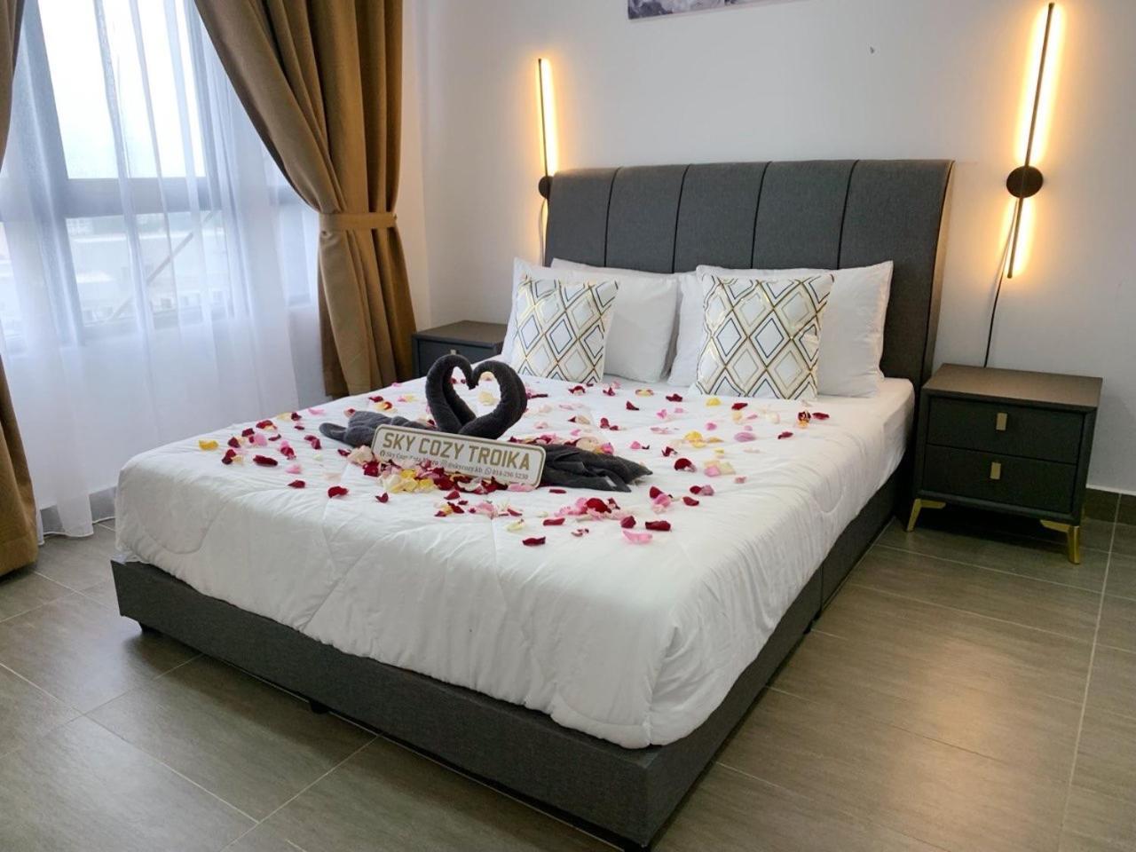 Sky Cozy Troika Residence, 1 Bedroom 4-6 Pax, 2 Bedrooms 6-8 Pax, Pool Vew, Sky & City View, Free Parking, Pool, Unlimited Wifi & Netflix Kota Bharu Zewnętrze zdjęcie