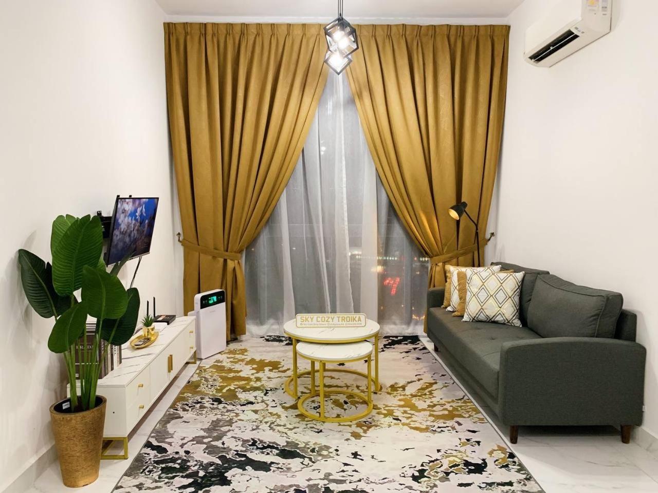 Sky Cozy Troika Residence, 1 Bedroom 4-6 Pax, 2 Bedrooms 6-8 Pax, Pool Vew, Sky & City View, Free Parking, Pool, Unlimited Wifi & Netflix Kota Bharu Zewnętrze zdjęcie