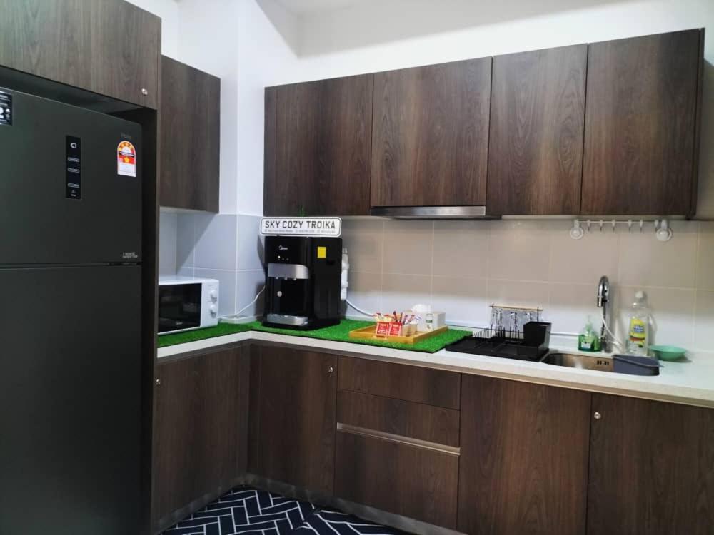 Sky Cozy Troika Residence, 1 Bedroom 4-6 Pax, 2 Bedrooms 6-8 Pax, Pool Vew, Sky & City View, Free Parking, Pool, Unlimited Wifi & Netflix Kota Bharu Zewnętrze zdjęcie