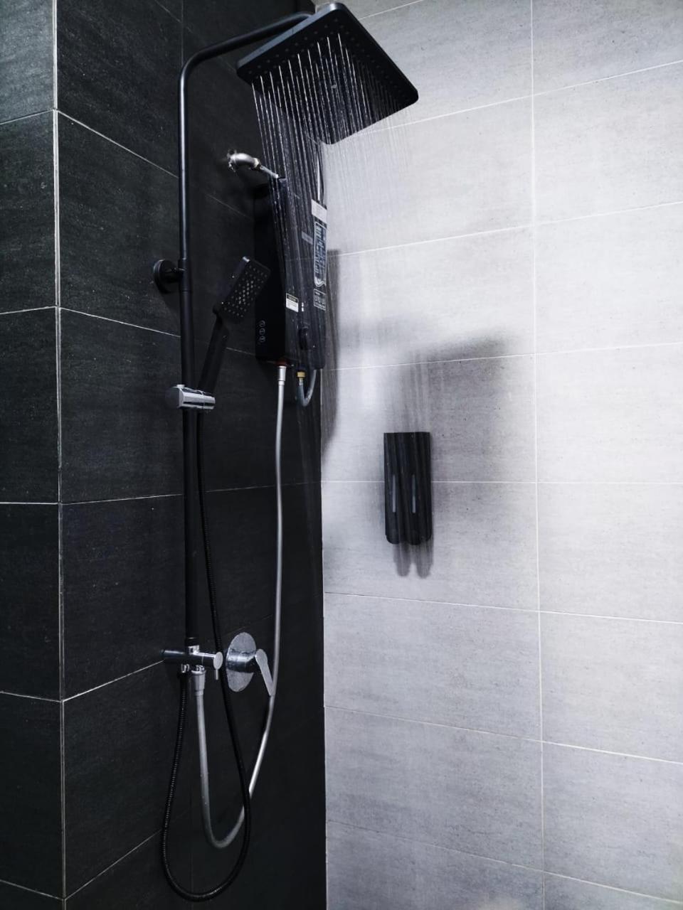 Sky Cozy Troika Residence, 1 Bedroom 4-6 Pax, 2 Bedrooms 6-8 Pax, Pool Vew, Sky & City View, Free Parking, Pool, Unlimited Wifi & Netflix Kota Bharu Zewnętrze zdjęcie